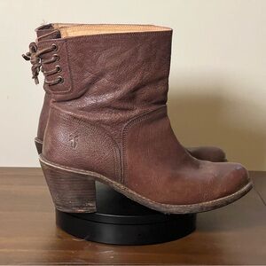 Frye Carmen 4003 back lace slip-on sz. 11